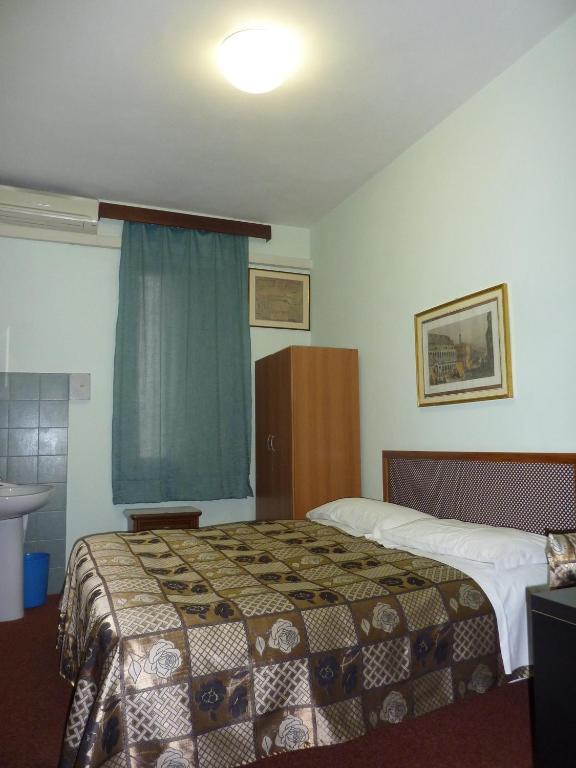 Hotel Junior Padua